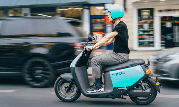 Mobility with launch Berlin e-moped service